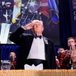Donald Trump returns to the annual press gala, interrupted at the end of April by a shooting