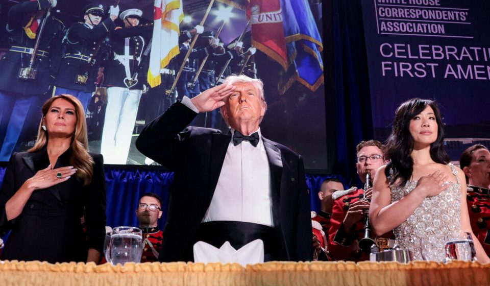 Donald Trump returns to the annual press gala, interrupted at the end of April by a shooting