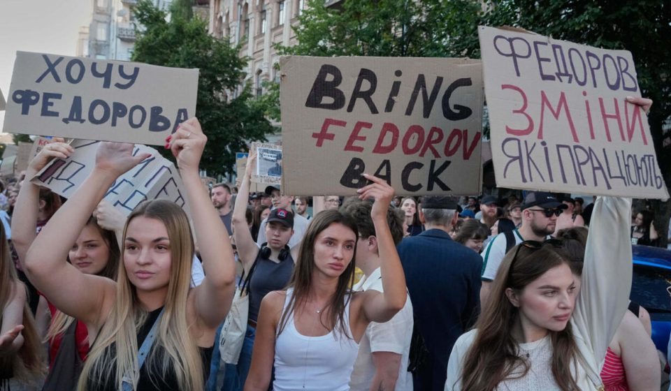 In Ukraine, second day of demonstrations against the ousting of the Minister of Defense