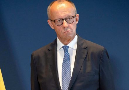 Germany. Chancellor Friedrich Merz weakened by a revolt within his party after a reshuffle