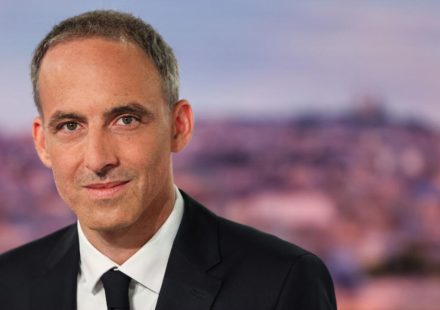 Raphaël Glucksmann announces his candidacy for the 2027 presidential election