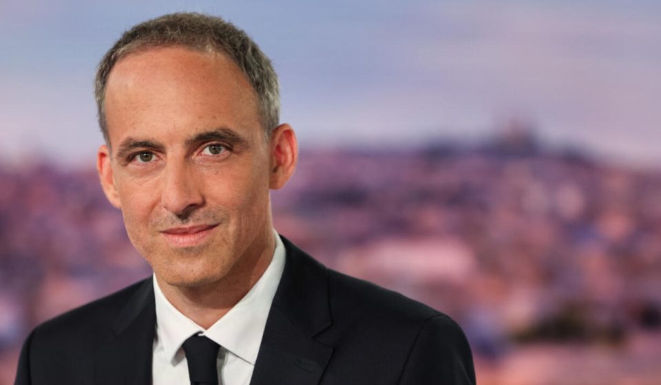 Raphaël Glucksmann announces his candidacy for the 2027 presidential election