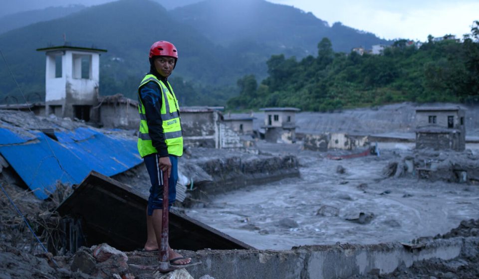Flood in Nepal-Tibet: nearly 3,000 missing, search for survivors continues