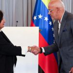 Dialogue in Venezuela: power and opposition outline an agreement on justice reform