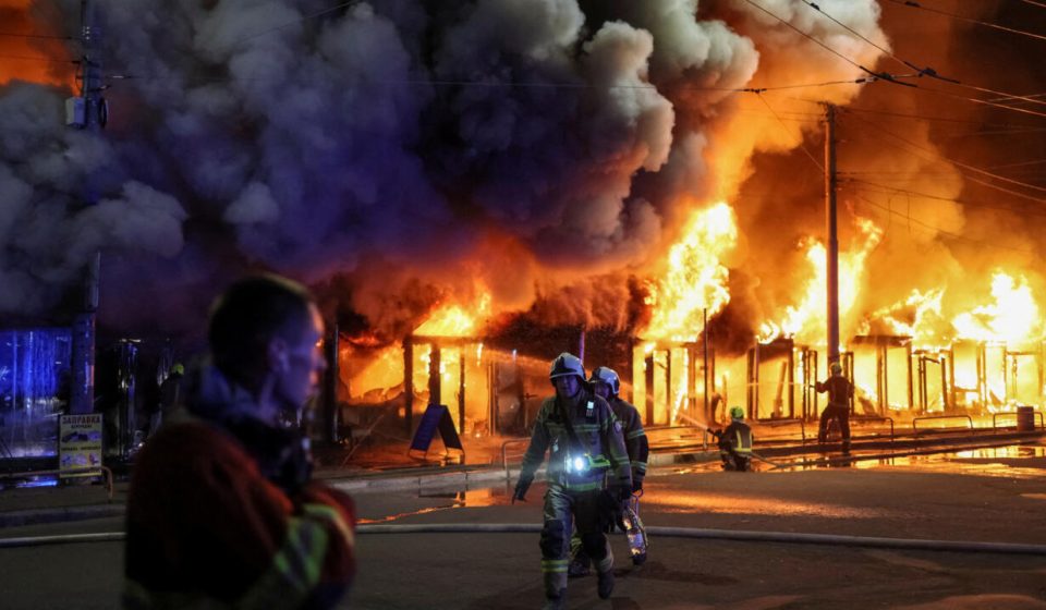 Ukraine live: explosions ring out in kyiv, Moscow targeted by 600 drones
