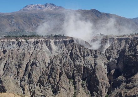 Southern Peru hit by 6.7 magnitude earthquake