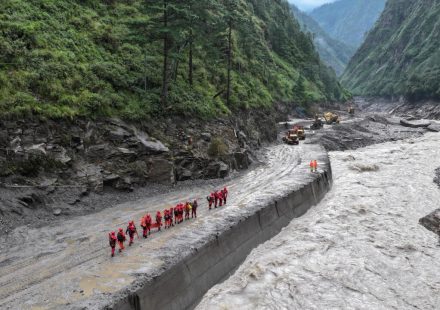 Flood in Nepal-Tibet: at least 600 dead and nearly 2,500 people missing