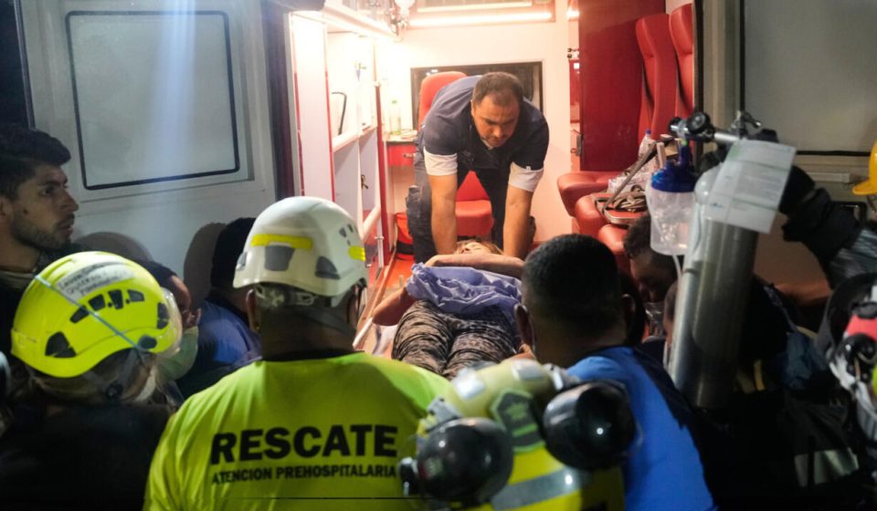In Colombia, the window to find earthquake survivors is closing