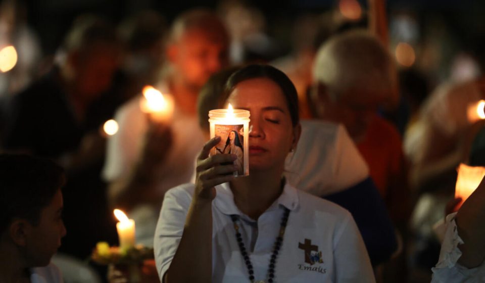 Colombia asks Trump to suspend tariffs after deadly earthquake