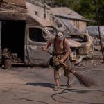 In Ukraine, at least two dead after Russian strikes in kyiv and Zaporizhzhia