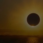 Tourism, cruises, glasses: the luminous business of the eclipse - Eco info