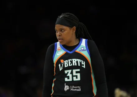 Liberty lose All-Star Jonquel Jones to ankle injury vs. Sky