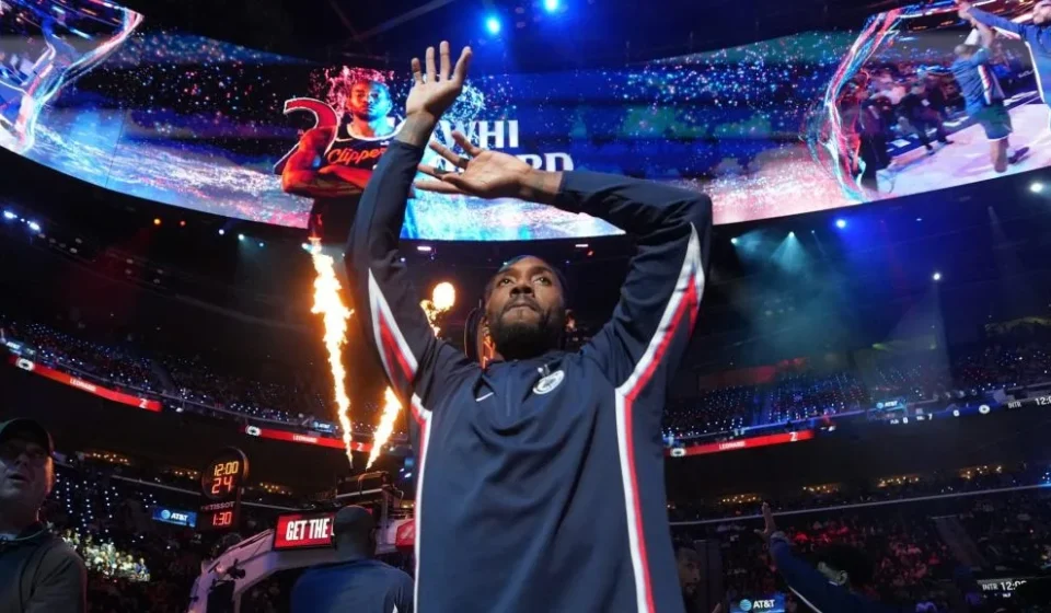 Clippers, Leonard Had Sponsorship Deal With Daktronics: Report
