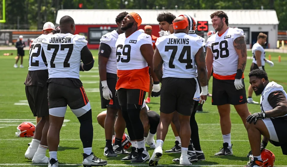 Following Dae’Quan Wright, entire Browns roster enters transfer portal