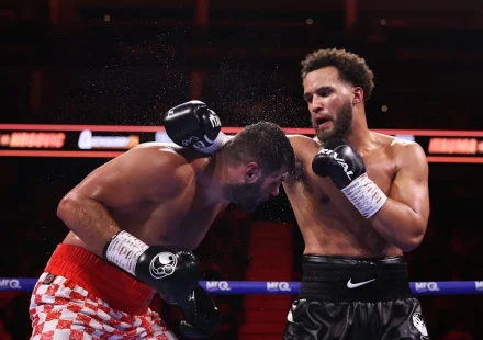 Moses Itauma problem highlighted by four-weight world champion after brutal knockout loss