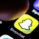 The editorial eye. Editorial. Social networks: constrain rather than prohibit