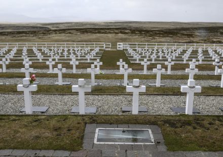 Between the United Kingdom and Argentina, the endless match around the Falkland Islands