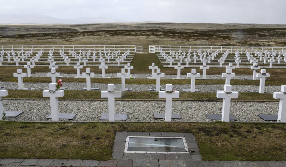 Between the United Kingdom and Argentina, the endless match around the Falkland Islands