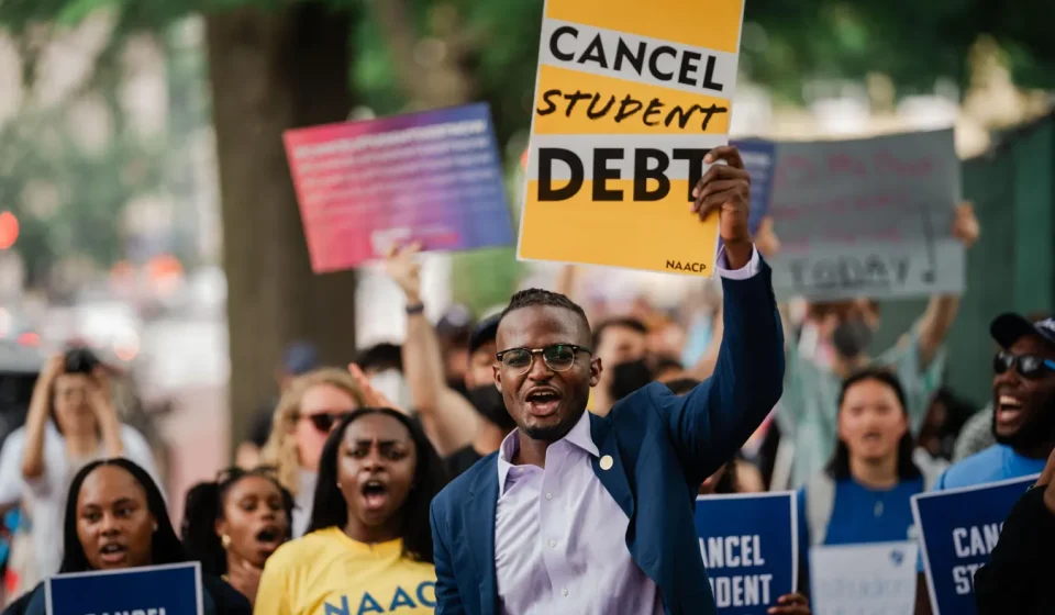 How to Get a 1% Student Loan Interest Rate Reduction by Wednesday's Deadline