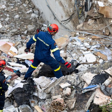 Bodies of 6 people, including 4 Americans, found in collapsed building in Athens, Greece