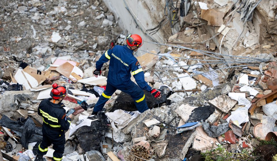 Bodies of 6 people, including 4 Americans, found in collapsed building in Athens, Greece