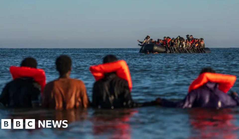 New attempts at longer crossings in small boats for migrants in the Channel - BBC News Africa