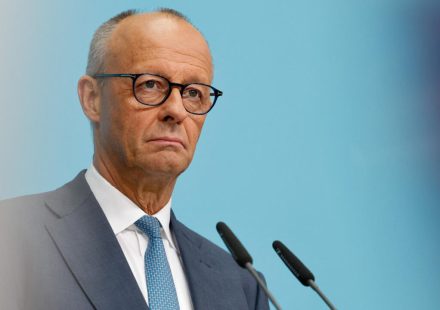 “We need to better explain the reforms”: faced with the far right, Merz wants to stay the course