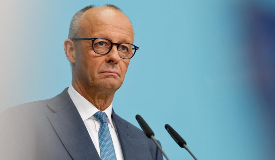 “We need to better explain the reforms”: faced with the far right, Merz wants to stay the course