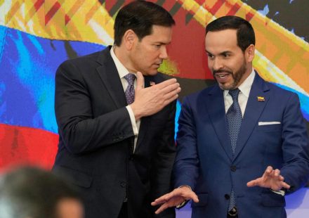 Marco Rubio arrives in Colombia, first stop on Latin America tour