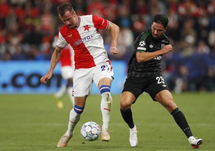 For its big return to the Champions League, Lens overthrows Slavia Prague on the wire