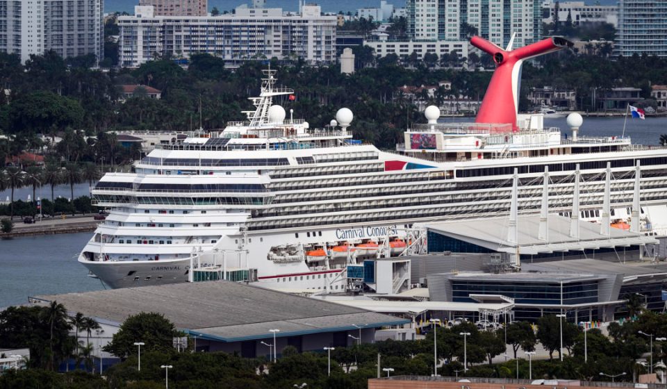 Florida mother left her baby, toddler and two other children home alone while she went on a three-day cruise, officials say