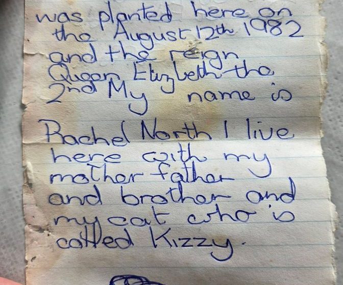 A 10-year-old girl hid a handwritten letter under the stairs. 44 years later, her sweet note was discovered