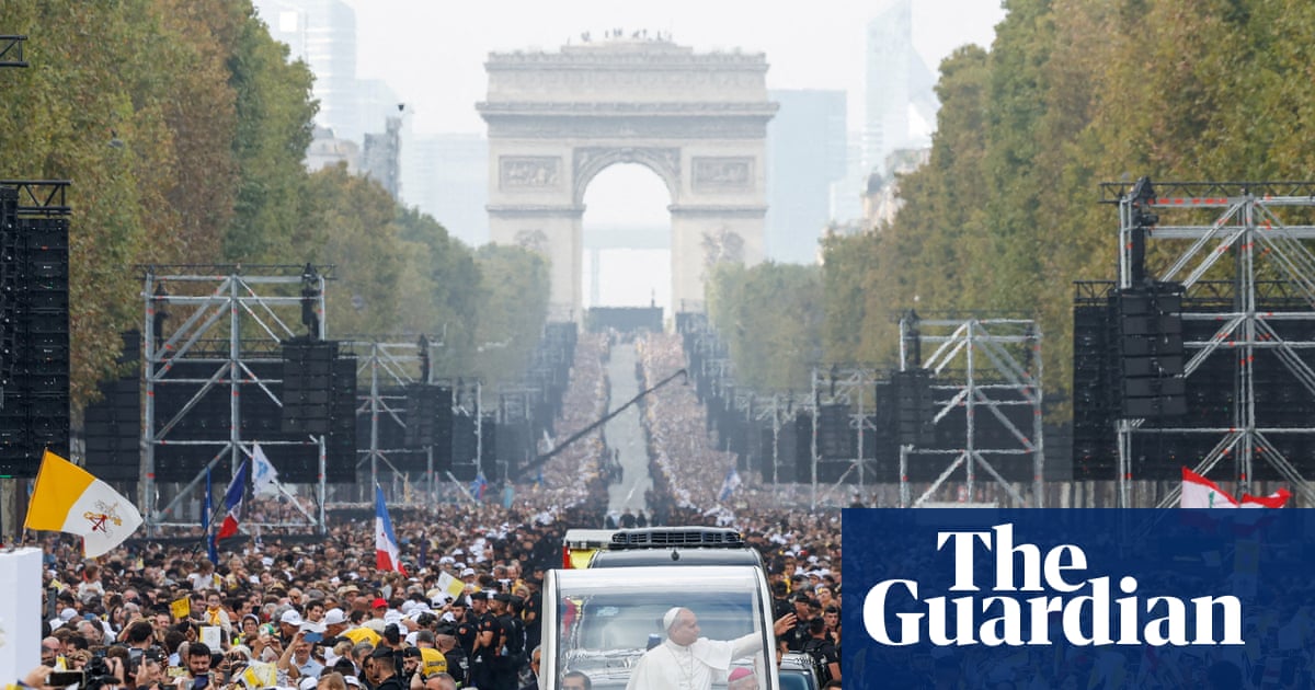 Pope Leo celebrates open-air mass in front of 700,000 people in Paris | France