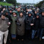 Drumcree: NI Secretary of State calls for 'compromise' as Orange Order march blocked by protesters - BBC