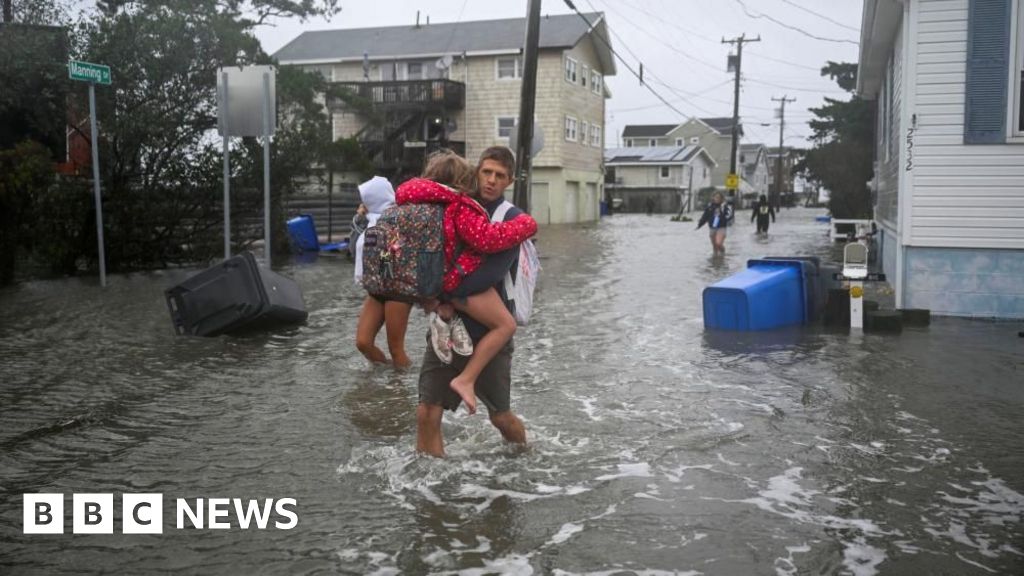 Storm Nor'easter causes coastal flooding, as New York and New Jersey declare states of emergency - BBC
