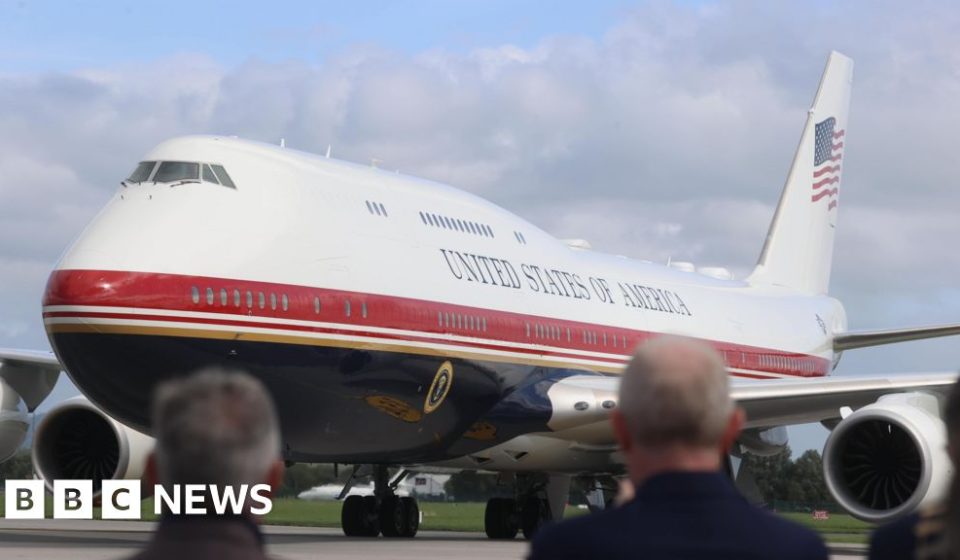 White House bans CNN from traveling with Trump on Air Force One - BBC News Africa