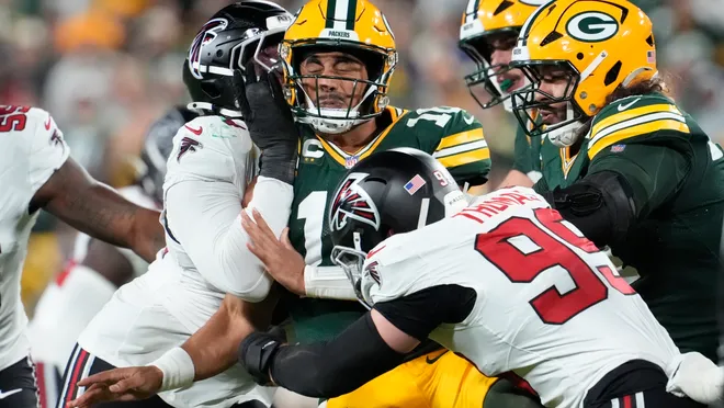 Packers rookie Dani Dennis-Sutton has a direct message for fans