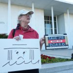 Without his name on it, Donald Trump threatens not to reopen the Kennedy Center