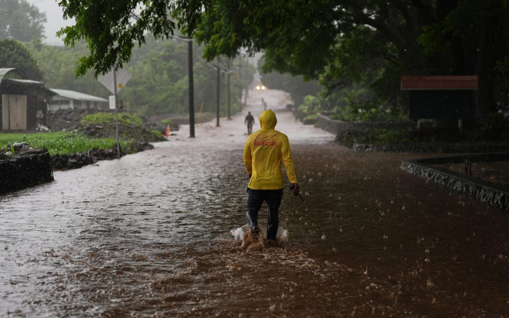 Hurricane Nolo still threatens Hawaii as Mexico's Baja prepares for major Hurricane Polo