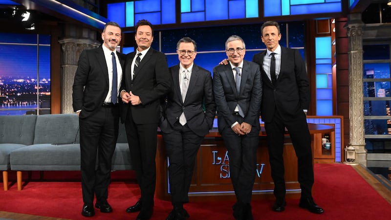 Howard Stern Confronts Jimmy Kimmel About His 'Fake' Friendship With Jimmy Fallon