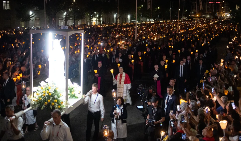 Pope Leo reflects on statesmanship and calls for peace in an era of renewed war