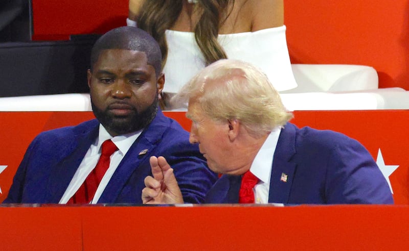 Donald Trump melts down in 449-word speech as MAGA candidate Byron Donalds abandons him