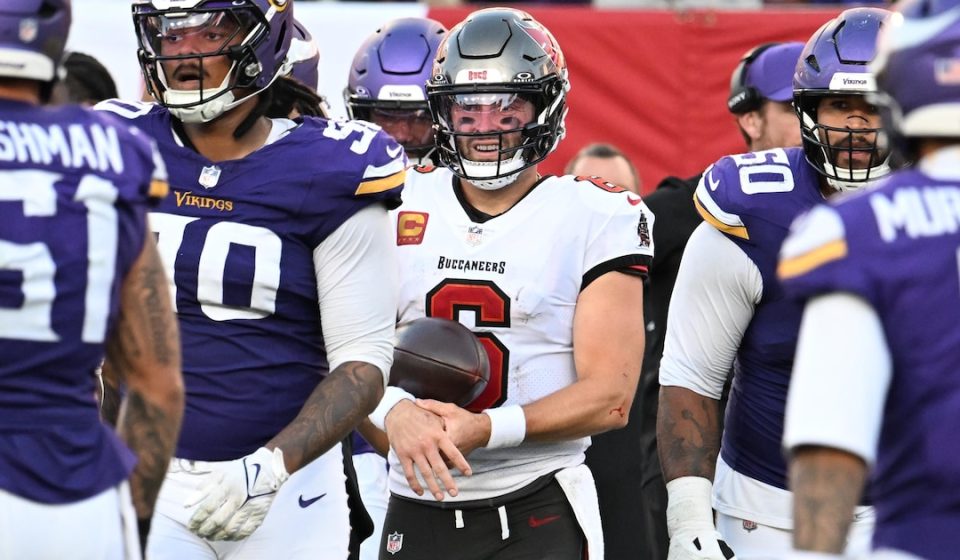 Baker Mayfield injury, latest news on QB status and return timetable after outing against Vikings