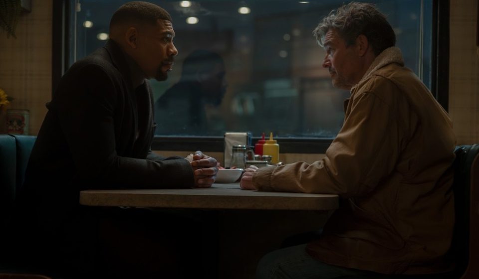 “Lanterns”: Aaron Pierre and Kyle Chandler talk about the penultimate episode
