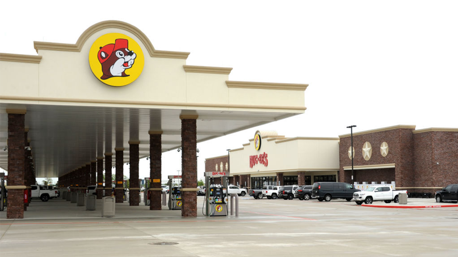 Buc-ee’s first eyes Oklahoma location as mayor says talks active Buc-ee's first eyes Oklahoma location as mayor says talks active