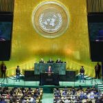 At the UN General Assembly, Donald Trump pretends to hesitate, on the subject of Iran, between agreement and “destruction”