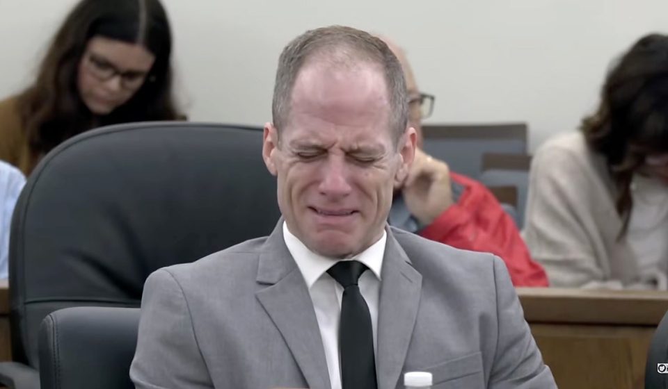 American Idol alum Caleb Flynn's mistress provides motive, prosecutor says