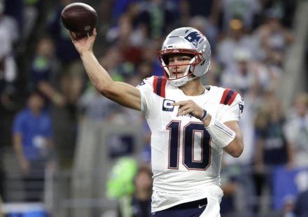 NFL Week 3 Picks, Score Predictions, Best Bets Today with Self-Learning AI