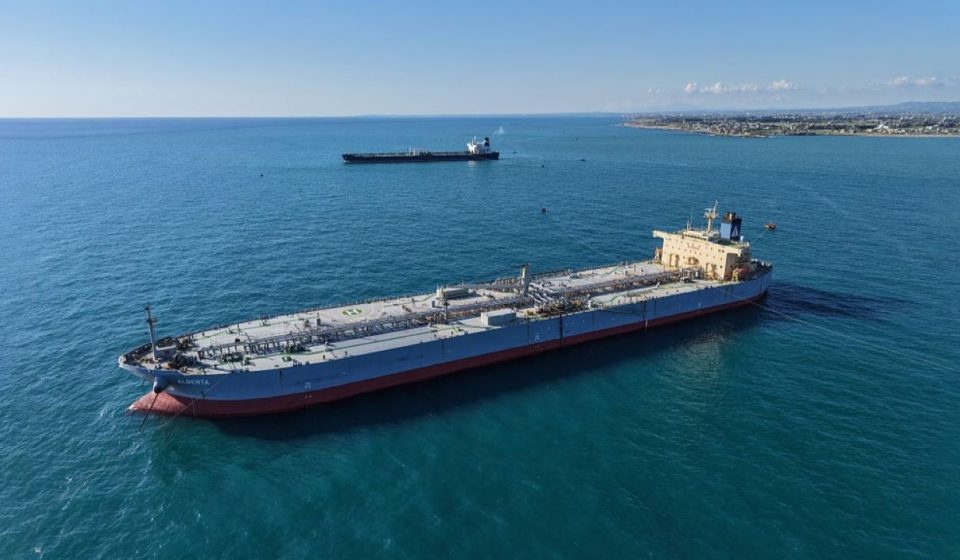 Iran loses grip on Strait of Hormuz as US calls on Americans to vote against Trump