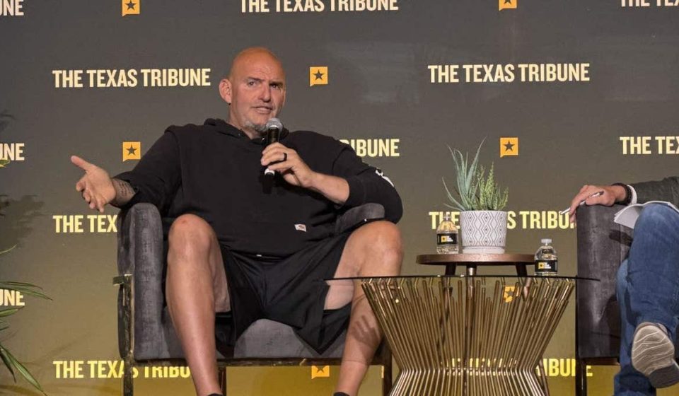 Fetterman accidentally calls himself a 'lifelong Republican' at an event